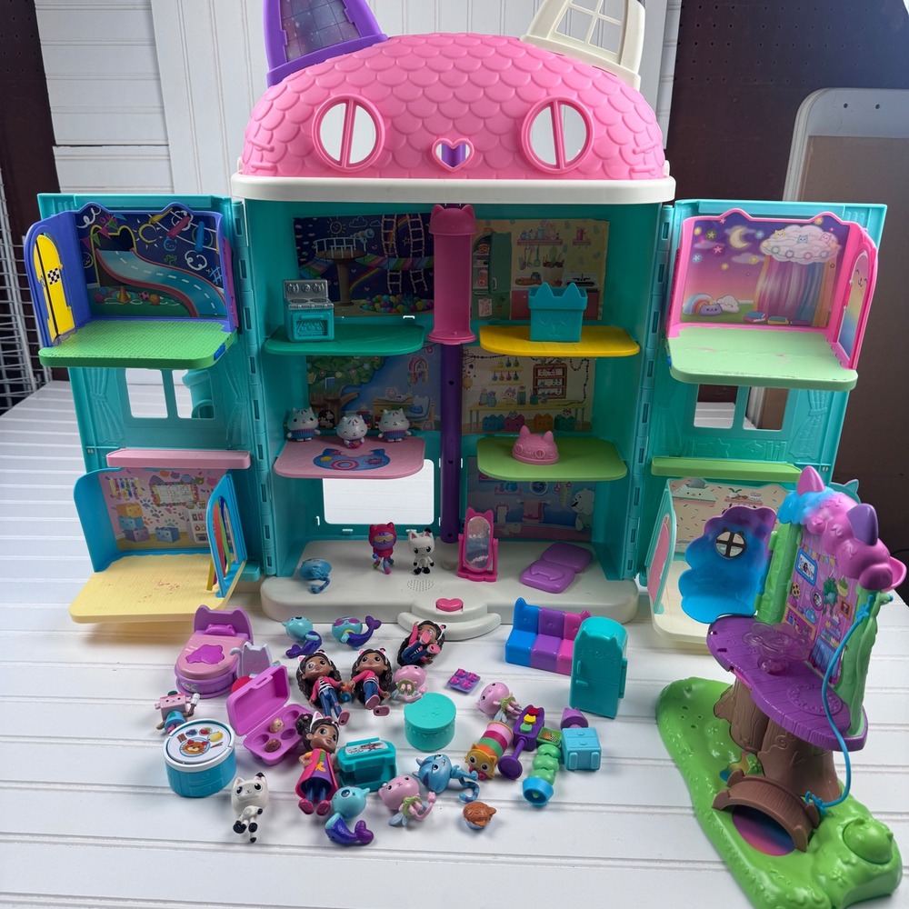 Gabby's Dollhouse Purrfect Playset with Added Rooms Figures Lot over 50 Pcs